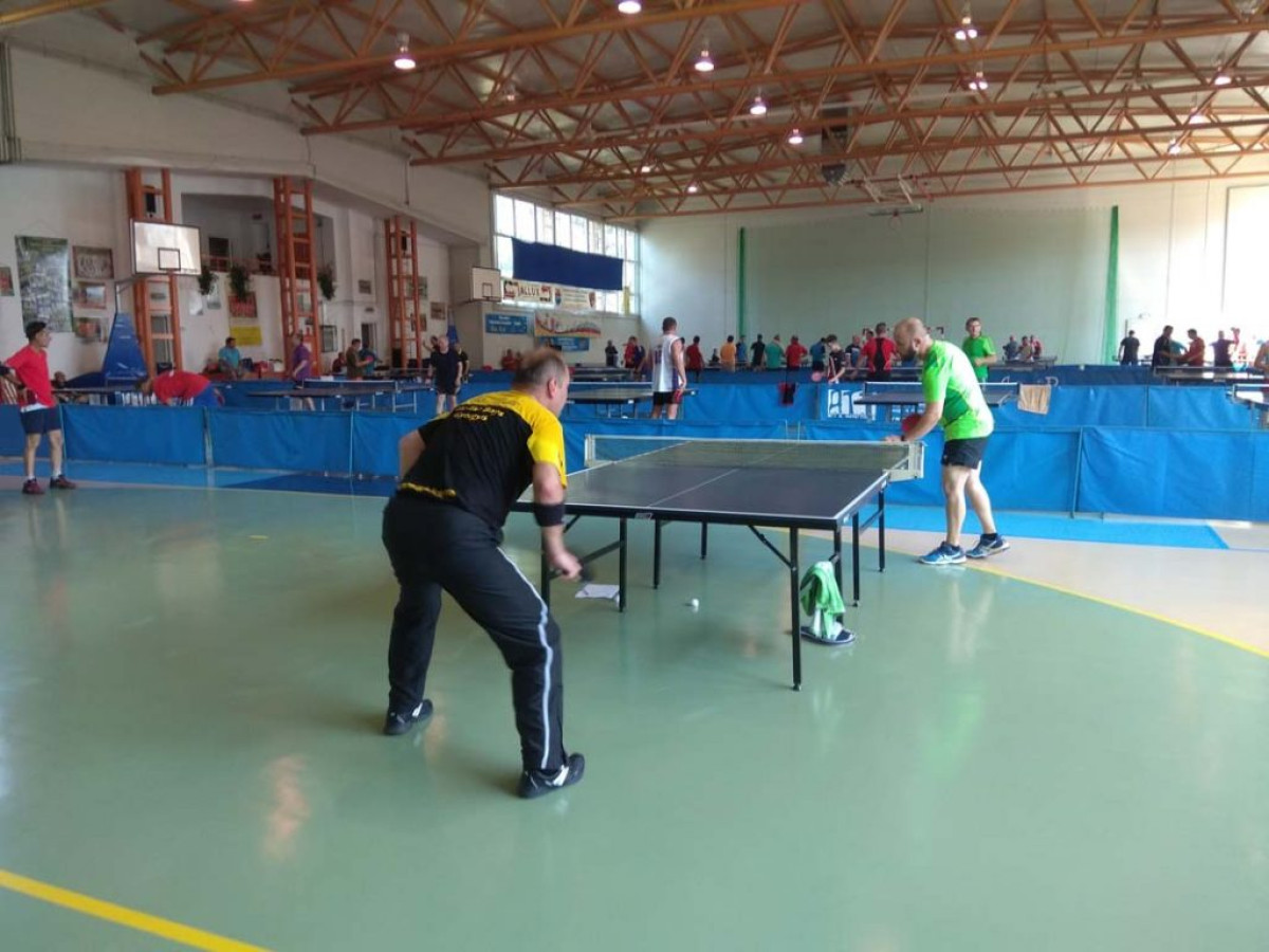 /storage/img/big_recikk-szaszregenben-asztaliteniszeztunk-cs-ping-pong-gheorgheni-10.jpg