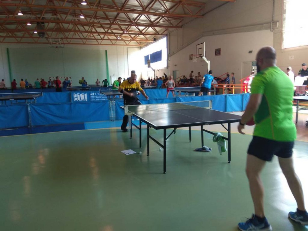 /storage/img/big_recikk-szaszregenben-asztaliteniszeztunk-cs-ping-pong-gheorgheni-13.jpg